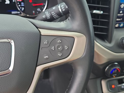 Used 2020 GMC Acadia Denali w/ Technology Package image 33