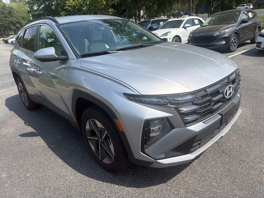 Used 2025 Hyundai Tucson SEL AWD/4WD image 4