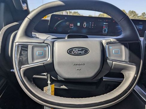 New 2025 Ford Expedition Max Platinum w/ Stealth Performance Package image 17