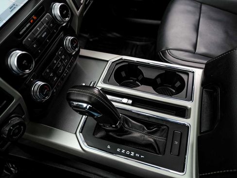 Used 2017 Ford F150 Lariat w/ Equipment Group 502A Luxury image 25