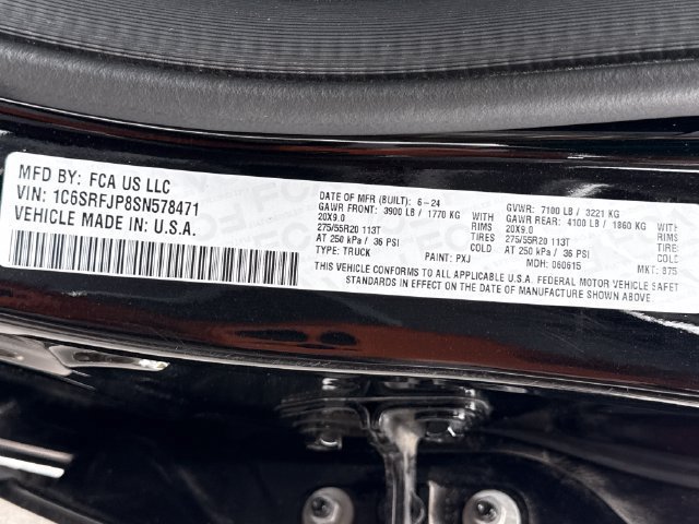 Used 2025 RAM 1500 Laramie AWD/4WD image 27