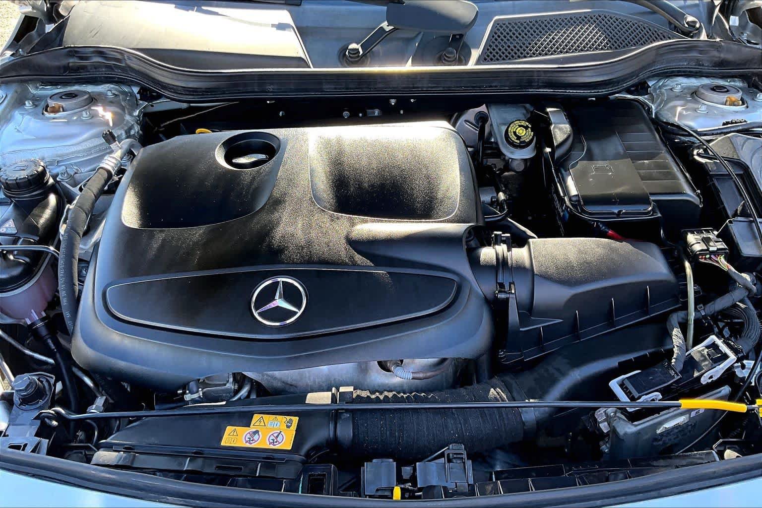 Used 2018 Mercedes-Benz CLA 250 image 32