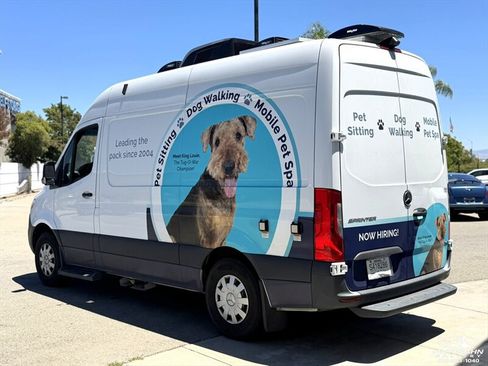 Used 2024 Mercedes-Benz Sprinter 2500 image 7