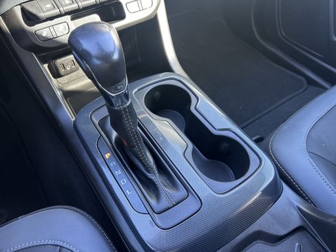 Used 2022 Chevrolet Colorado Z71 image 24