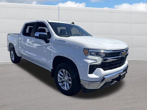 Used 2023 Chevrolet Silverado 1500 LT AWD/4WD image 11