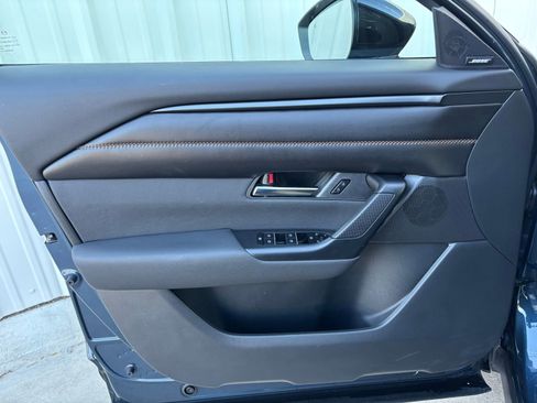 Certified 2025 MAZDA CX-50 AWD 2.5 S w/ Premium Plus Pkg image 13