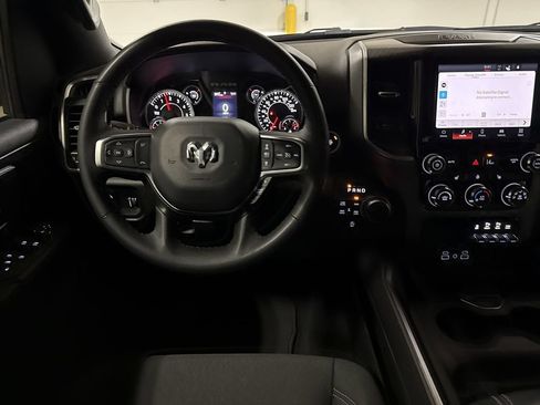 Used 2025 RAM 1500 Big Horn AWD/4WD image 11