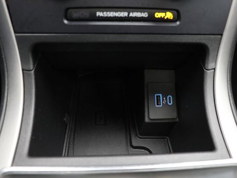 Used 2022 Ford Edge ST-Line image 27