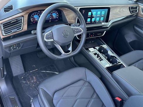 New 2026 Volkswagen Atlas SE AWD/4WD image 10