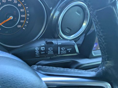 Used 2020 Jeep Wrangler Unlimited Sahara AWD/4WD image 25