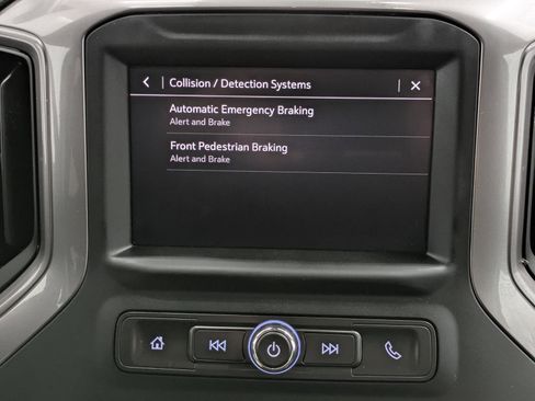 Used 2023 Chevrolet Silverado 1500 Custom image 7