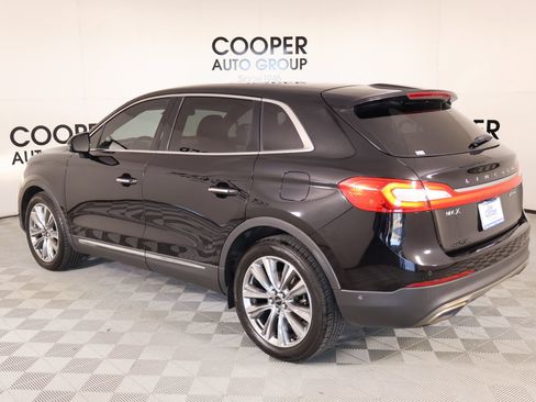 Used 2018 Lincoln MKX Reserve w/ Luxury Package AWD/4WD image 23