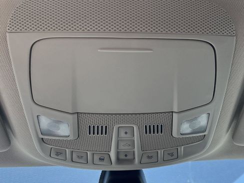 Used 2014 Ford Fusion Titanium FWD image 9
