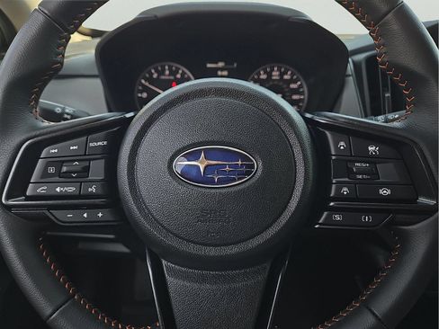 Certified 2025 Subaru Crosstrek 2.5i Limited AWD/4WD image 39