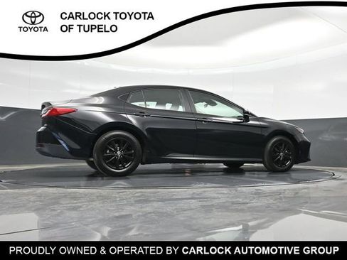 Used 2025 Toyota Camry LE image 38