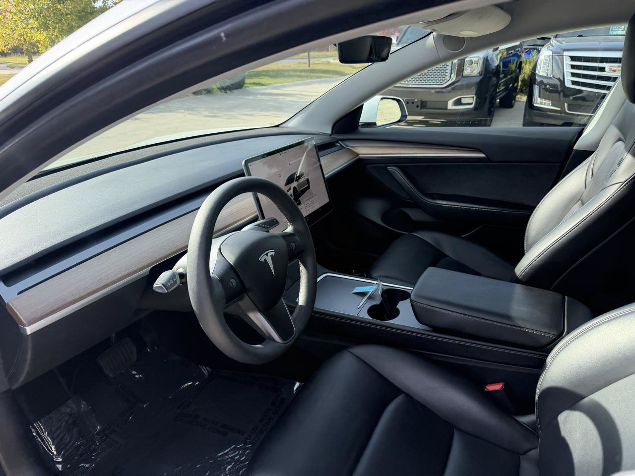 Used 2022 Tesla Model 3 Long Range AWD/4WD image 9