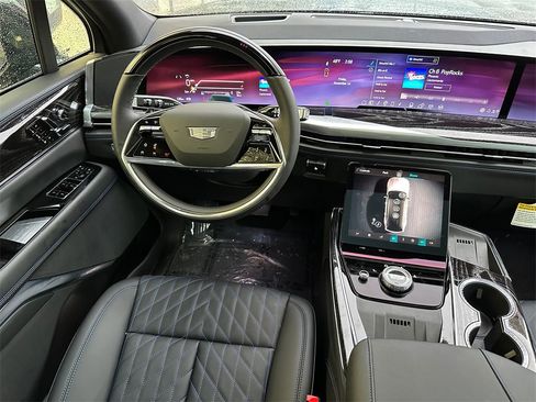 New 2026 Cadillac Escalade IQL Sport 1 image 18