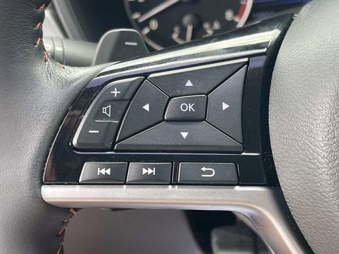 Used 2023 Nissan Altima 2.5 SR FWD image 35