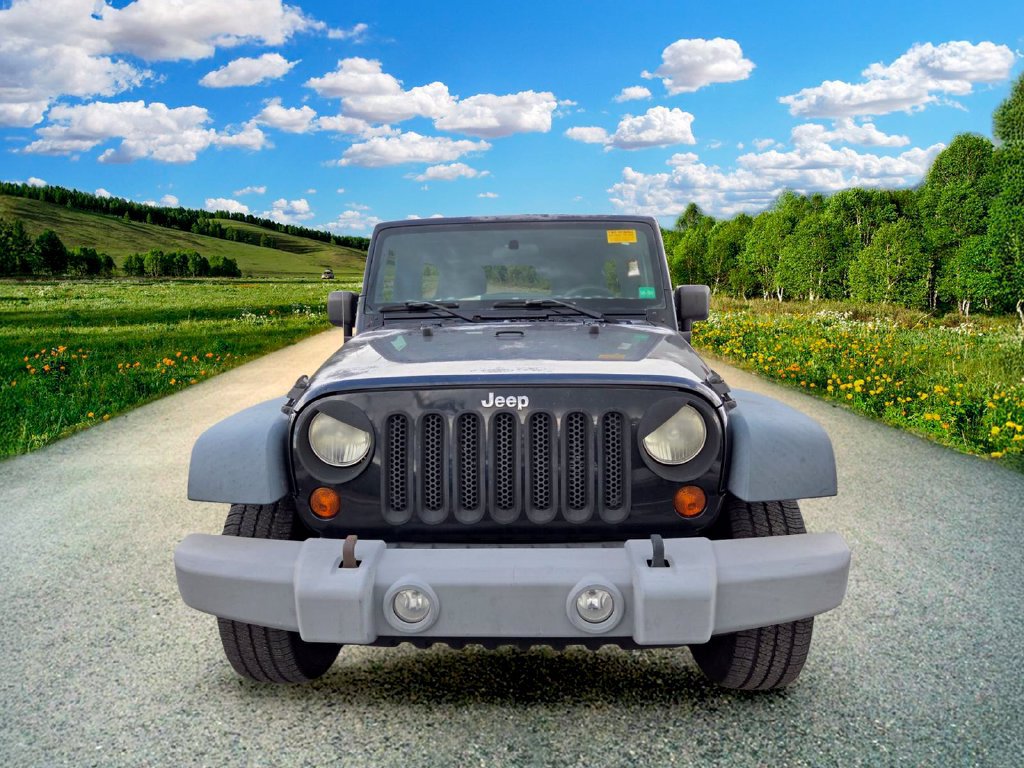 Used 2013 Jeep Wrangler Unlimited Sport w/ Mopar Chrome Edition Group AWD/4WD image 2