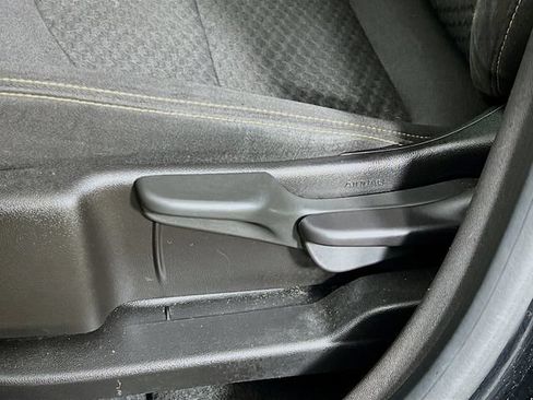 Used 2018 GMC Terrain SLE FWD image 11