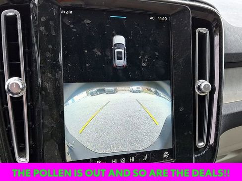 Used 2023 Volvo XC40 B5 Ultimate w/ Climate Package image 20