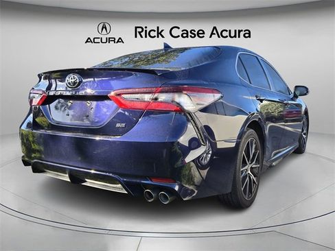 Used 2021 Toyota Camry SE image 5