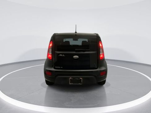 Used 2013 Kia Soul FWD image 5