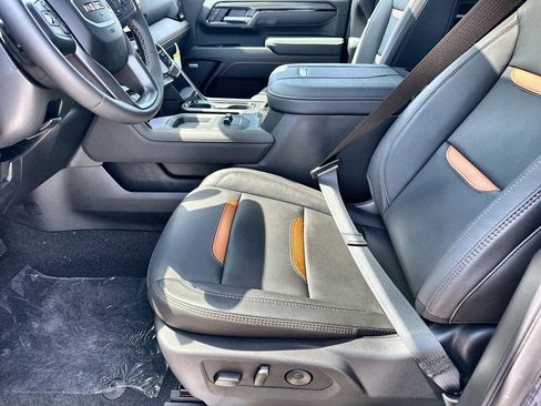 New 2026 GMC Sierra 2500 AT4 w/ AT4 Premium Plus Package AWD/4WD image 24