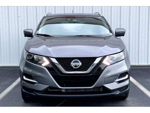 Used 2022 Nissan Rogue Sport SL AWD/4WD image 3