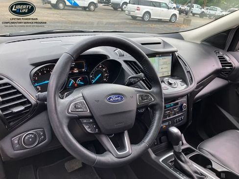 Used 2018 Ford Escape Titanium w/ Ford Safe & Smart Package AWD/4WD image 8