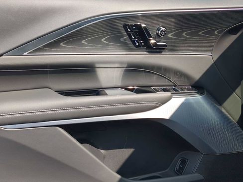 New 2026 Cadillac Lyriq V image 10