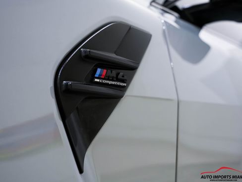 Used 2022 BMW M4 xDrive Competition w/ Executive Package image 9