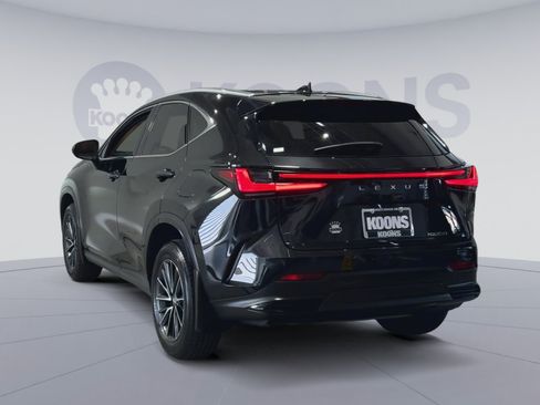 Used 2025 Lexus NX 250 AWD w/ Accessory Package (2T) image 10