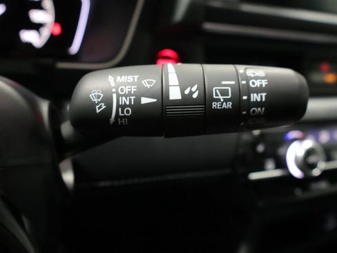 Used 2025 Honda Pilot EX-L image 40