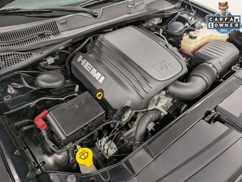 Used 2018 Dodge Challenger R/T Plus image 30