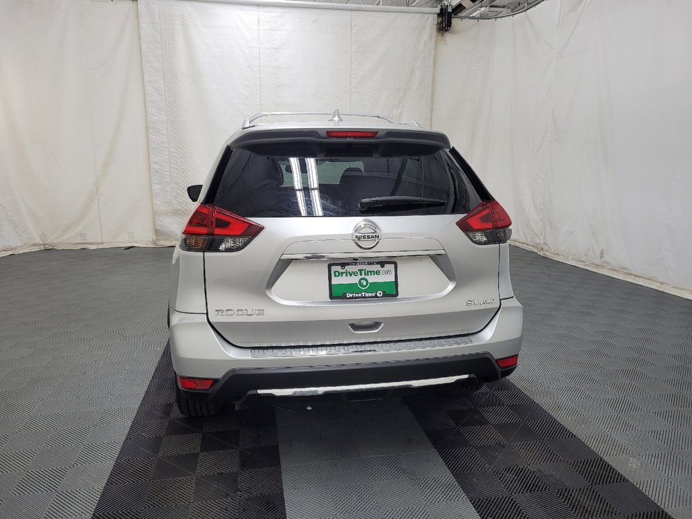 Used 2018 Nissan Rogue SL w/ Premium Package AWD/4WD image 6