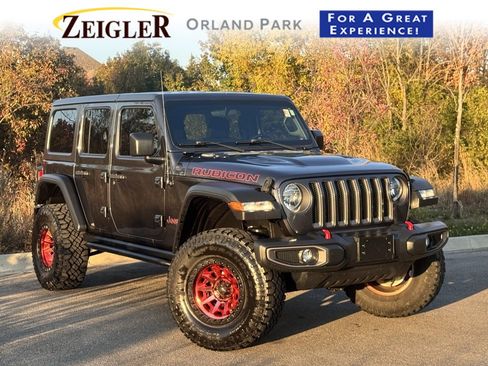 Used 2019 Jeep Wrangler Unlimited Rubicon w/ Cold Weather Group image 1