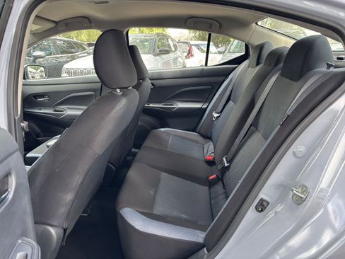 Used 2025 Nissan Versa SV FWD image 38