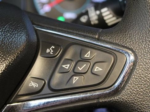 Used 2017 Chevrolet Cruze LT w/ LT Convenience Package FWD image 21