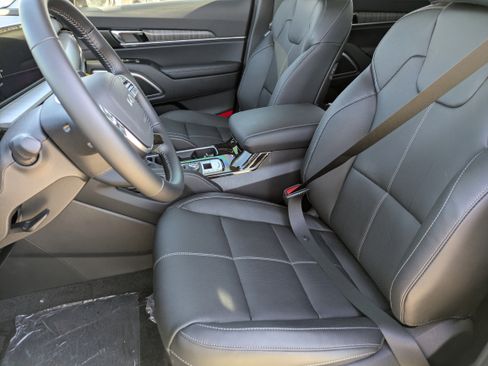 New 2025 Kia Telluride EX w/ EX Captain's Chair Package image 27