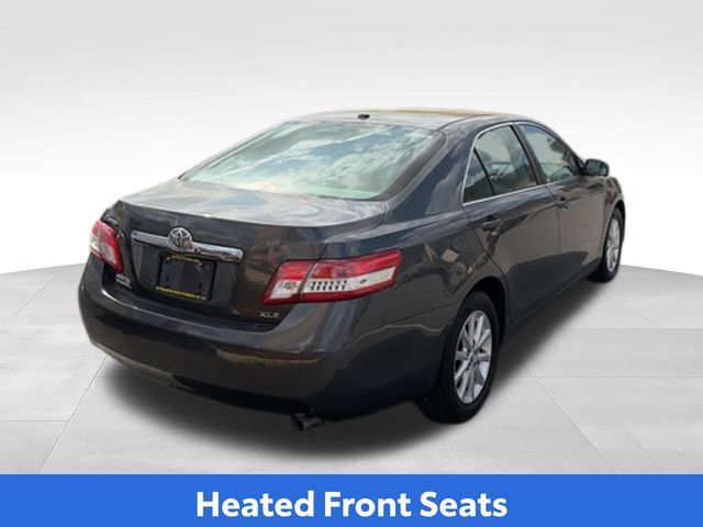 Used 2011 Toyota Camry XLE w/ XLE Extra-Value Pkg #2 FWD image 27