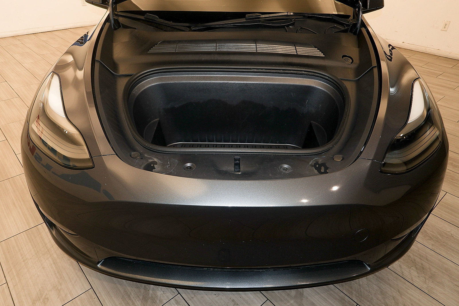 Used 2023 Tesla Model Y AWD image 28