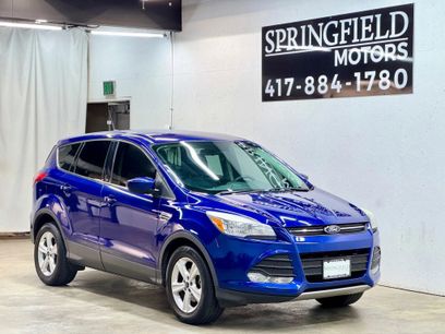 Used 2016 Ford Escape SE w/ SE Cold Weather Package