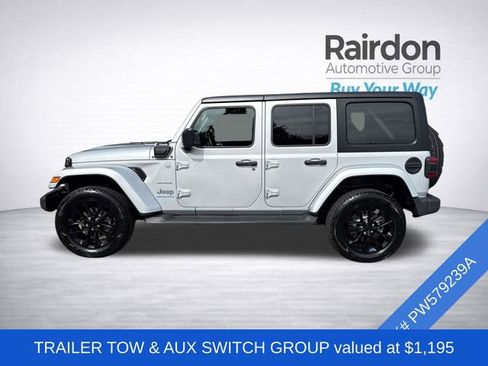 Used 2023 Jeep Wrangler Unlimited Sahara w/ Cold Weather Group image 4