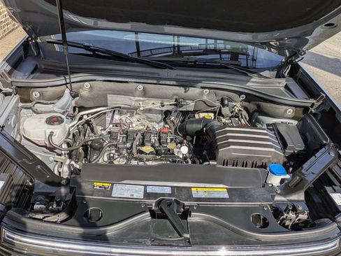 Used 2024 Volkswagen Atlas Cross Sport SE image 20