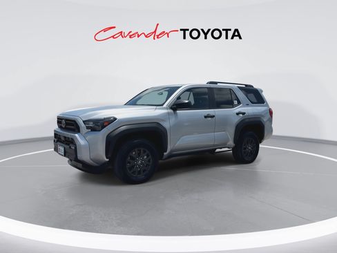 Certified 2026 Toyota 4Runner SR5 AWD/4WD image 4