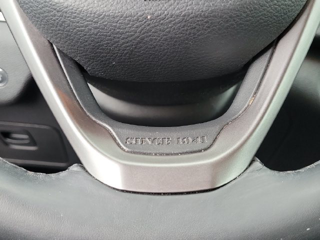 Used 2019 Jeep Cherokee Limited FWD image 21