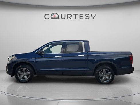 Certified 2023 Honda Ridgeline RTL-E image 4