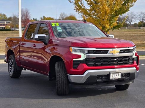 Used 2022 Chevrolet Silverado 1500 LT w/ All Star Edition Plus image 3