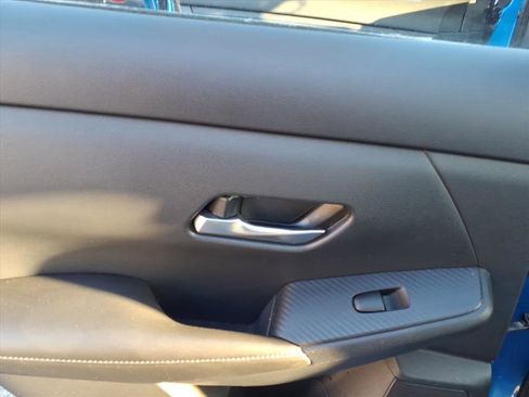 Used 2020 Nissan Sentra SV w/ Electronics Package image 9